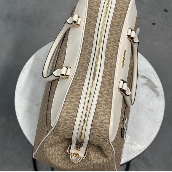 Michael KORS the weekender bag - Picture 3 of 7